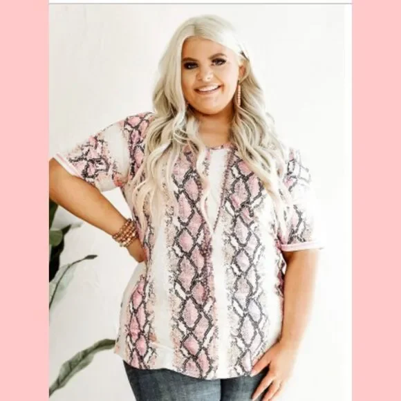 Super soft snake print top - Picture 1 of 5